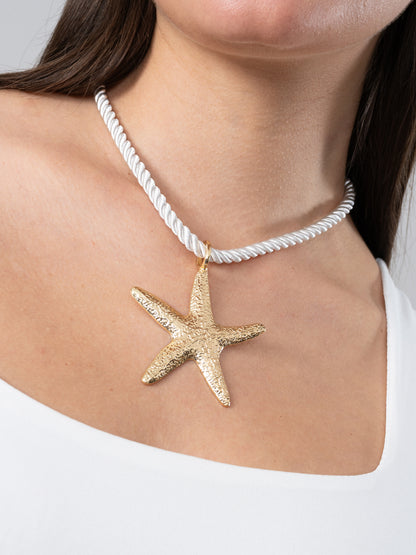 Collar Blanco Con Estrella